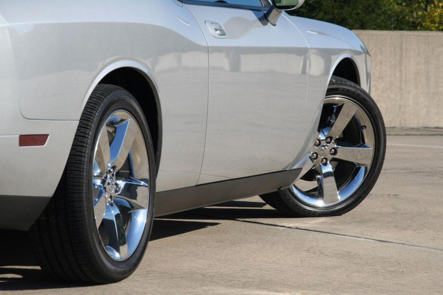  Dodge Challenger R/T 2008 года  (фото 100 из 139)